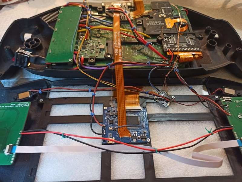 Показана первая в мире портативная консоль Xbox &mdash; её создала не Microsoft