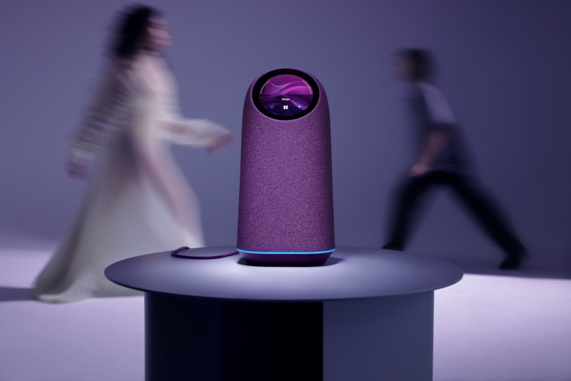 VK представила &laquo;Капсулу Про&raquo;&nbsp;&mdash; флагманскую умную колонку с сенсорным экраном за&nbsp;24 990 рублей